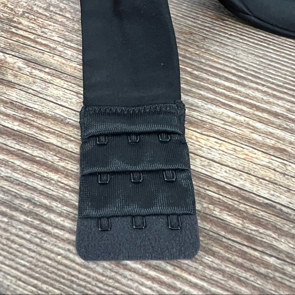 Warner’s Blissful Benefits Bra 34C - Picture 4 of 4